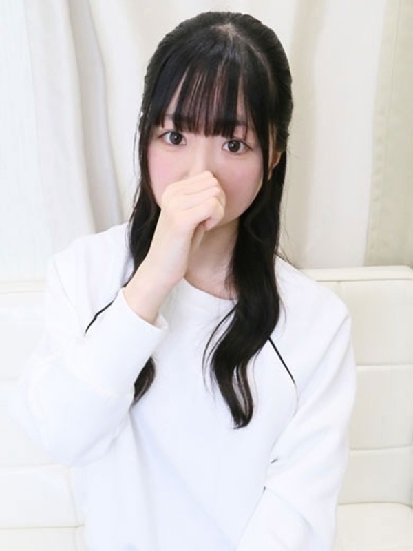 ゆみな